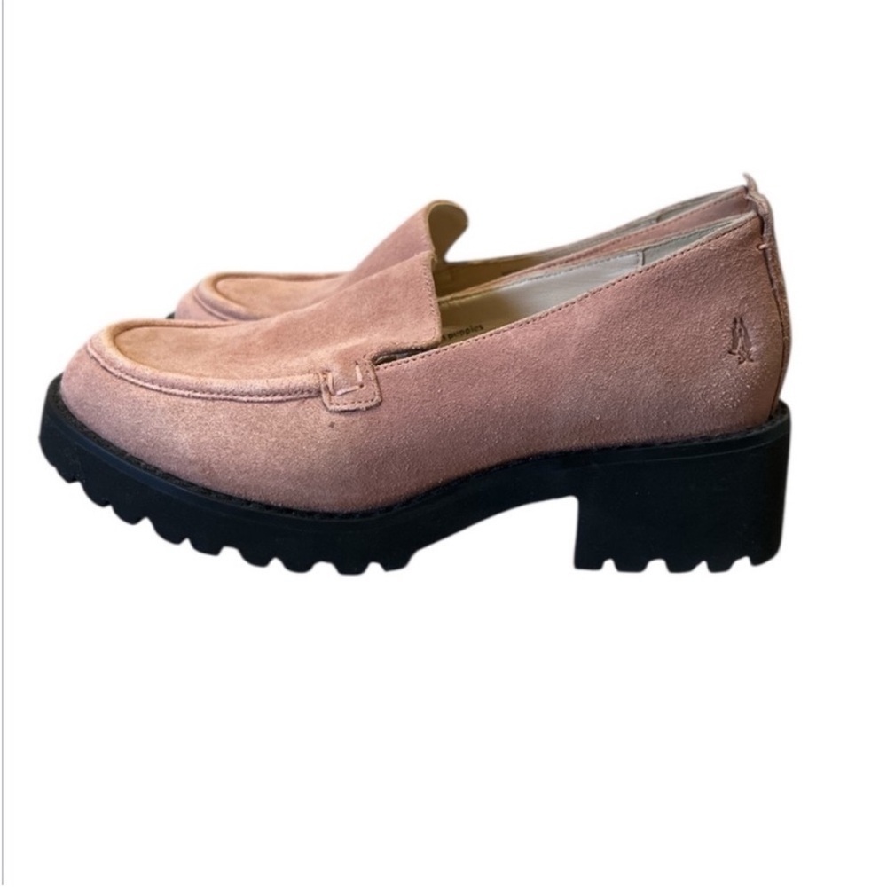 Hush Puppies Lucy Loafer in Blush Suede - Picture 2 of 8